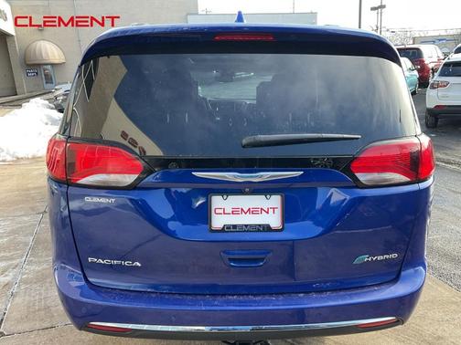 2019 Chrysler Pacifica Hybrid Limited