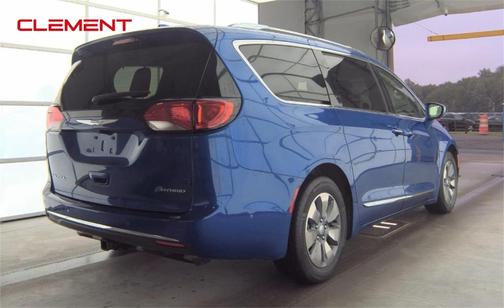 2019 Chrysler Pacifica Hybrid Limited