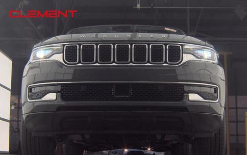 2023 Jeep Wagoneer Base