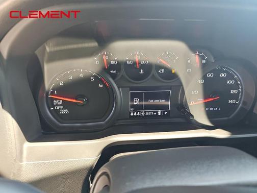 Summit White 2025 Chevrolet Silverado 1500 Custom Trail Boss