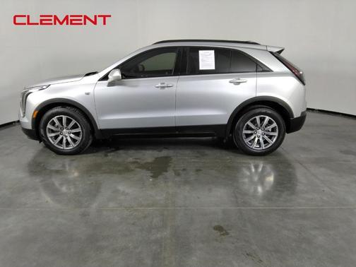 Radiant Silver Metallic 2019 Cadillac XT4 Sport