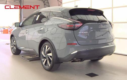 2023 Nissan Murano SL