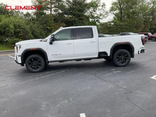 2024 GMC Sierra 2500 AT4