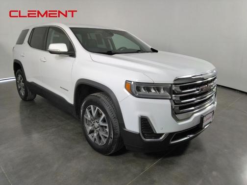 Summit White 2022 GMC Acadia SLE