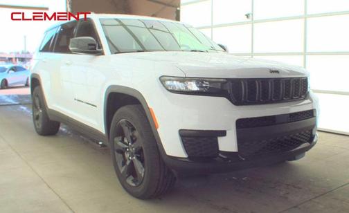 2022 Jeep Grand Cherokee L Laredo