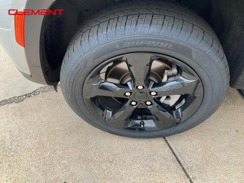 2023 Jeep Grand Cherokee L Laredo
