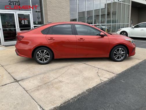 2022 Kia Forte LXS