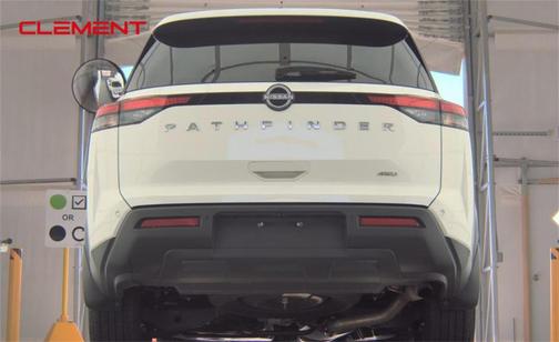 2024 Nissan Pathfinder S