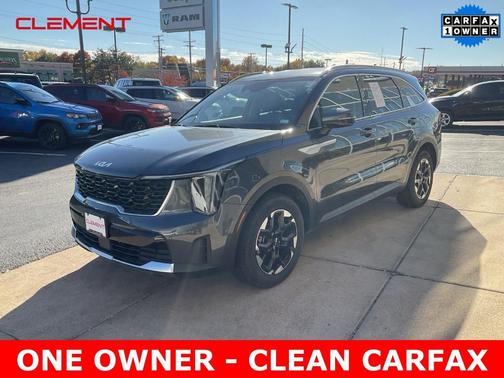 2024 Kia Sorento S