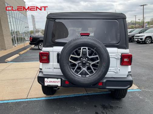 Bright White Clearcoat 2026 Jeep Wrangler Sahara