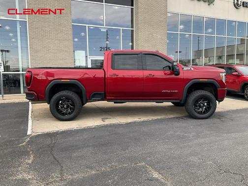 2022 GMC Sierra 2500 AT4