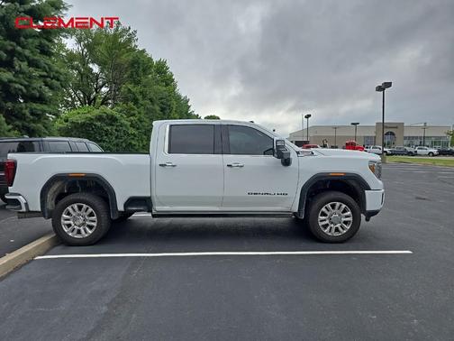 2023 GMC Sierra 2500 Denali