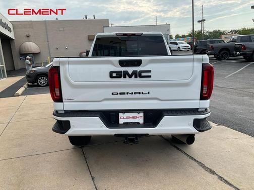2023 GMC Sierra 2500 Denali