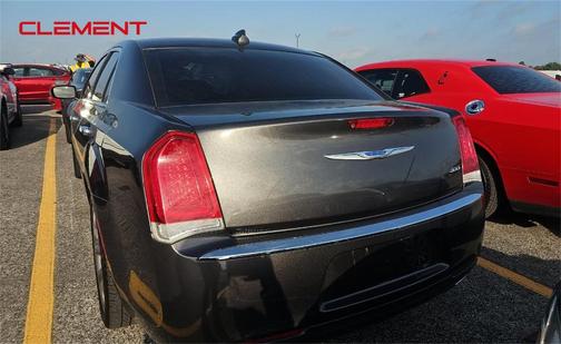 2019 Chrysler 300 Limited