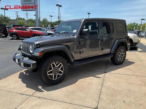 2025 Jeep Wrangler Sahara