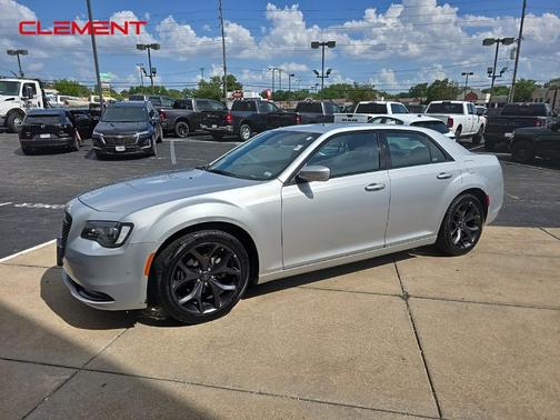 2023 Chrysler 300 S