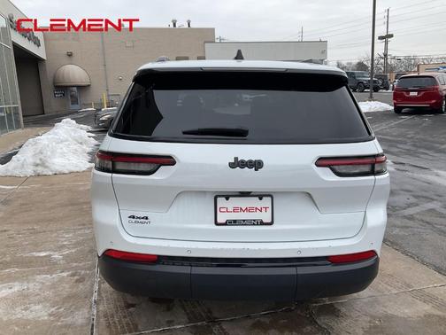 2024 Jeep Grand Cherokee L Laredo