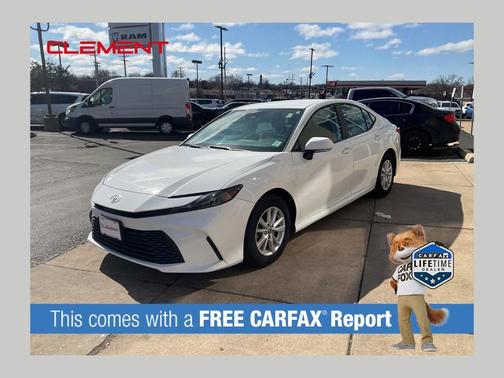 2025 Toyota Camry LE