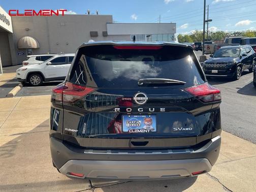 2022 Nissan Rogue SV