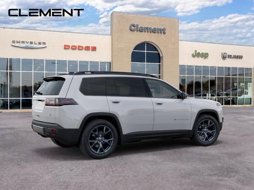 Bright White Clearcoat 2026 Jeep Cherokee LAREDO/LIMITED