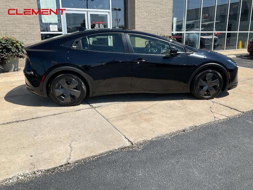 2024 Toyota Prius LE