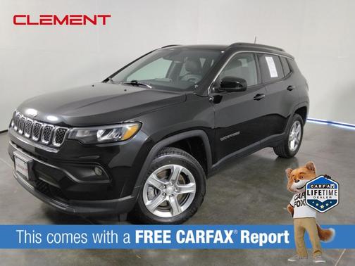 Diamond Black 2023 Jeep Compass Latitude
