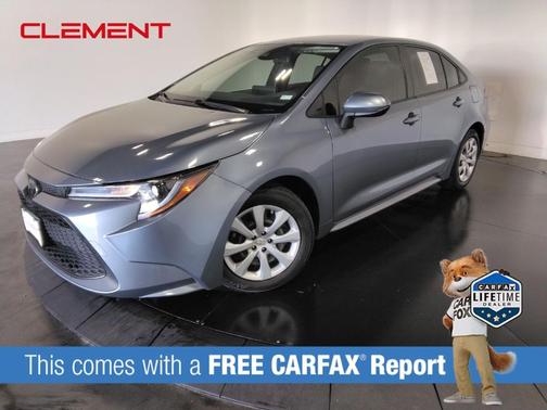 Classic Silver Metallic 2022 Toyota Corolla LE