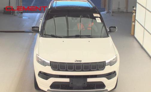 Bright White Clearcoat 2022 Jeep Compass Altitude