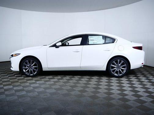 Snowflake White Pearl Mica 2026 Mazda Mazda3 FWD w/Preferred Package