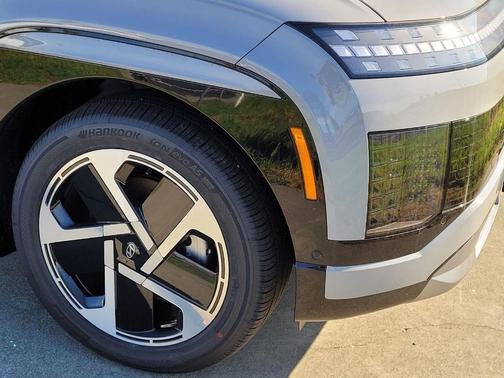 Cyber Gray 2026 Hyundai IONIQ 9 Performance Calligraphy