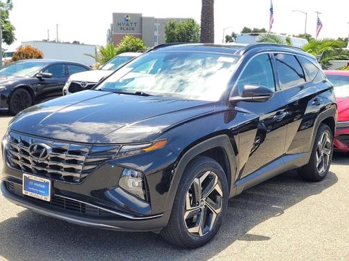 Phantom Black 2023 Hyundai TUCSON Hybrid Limited