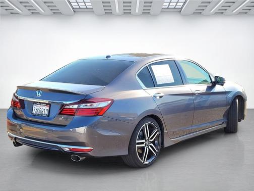 2017 Honda Accord Touring