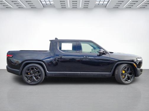 2022 Rivian R1T Adventure Package