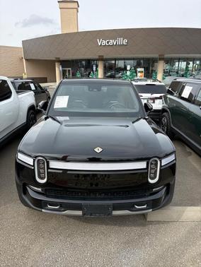 2022 Rivian R1T Adventure Package