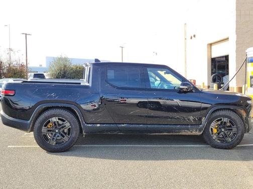 2022 Rivian R1T Adventure Package