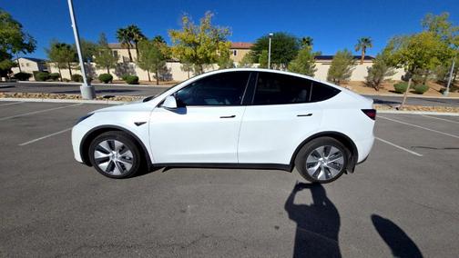 2020 Tesla Model Y Long Range