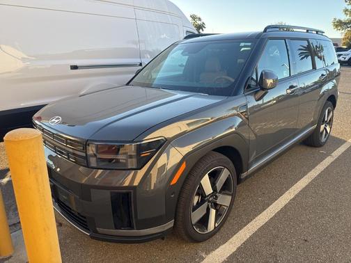 2025 Hyundai SANTA FE Limited