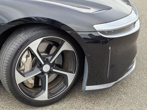 Infinite Black Metallic 2023 Lucid Air Pure