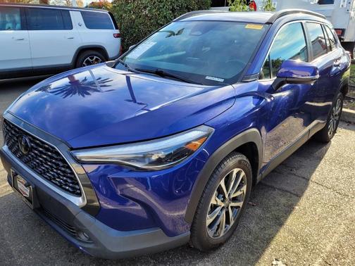 2023 Toyota Corolla Cross XLE