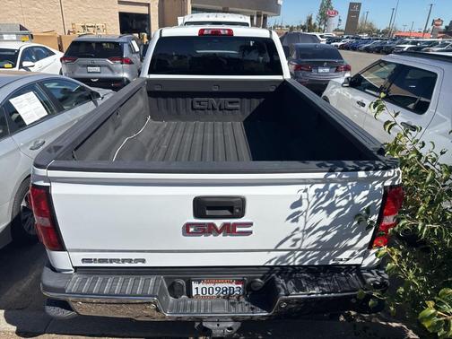 2017 GMC Sierra 2500 SLT