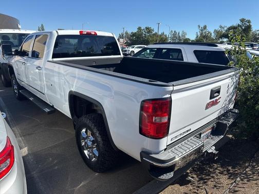 2017 GMC Sierra 2500 SLT