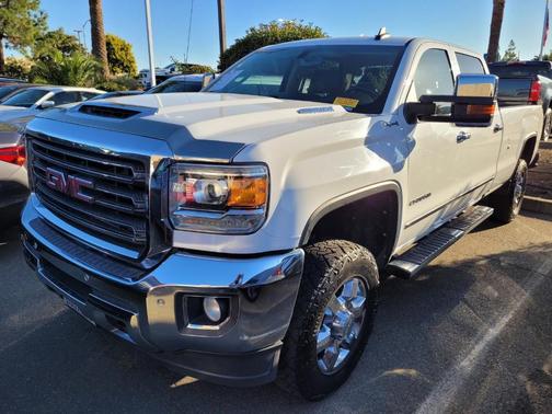 2017 GMC Sierra 2500 SLT