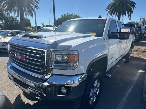 2017 GMC Sierra 2500 SLT
