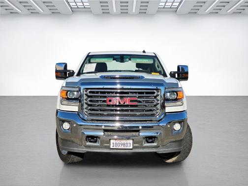 2017 GMC Sierra 2500 SLT