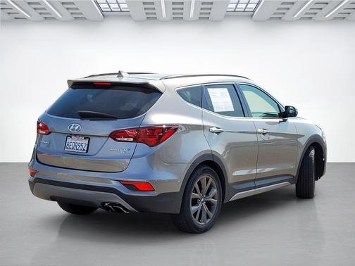 2018 Hyundai Santa Fe Sport 2.0L Turbo Ultimate