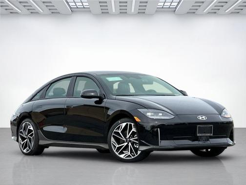 2025 Hyundai IONIQ 6 SEL
