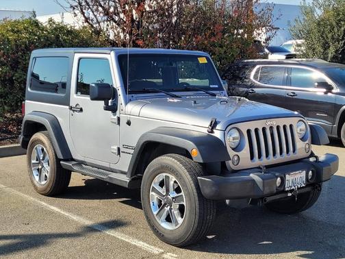 2015 Jeep Wrangler Sport