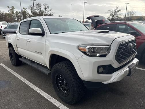 2021 Toyota Tacoma TRD Sport