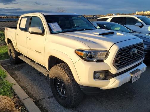 2021 Toyota Tacoma TRD Sport