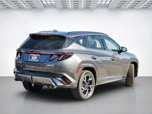 2025 Hyundai TUCSON Hybrid N Line